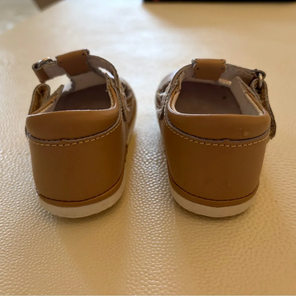 Angel T-strap Classic Tan Kids Shoes- GUC-Size 3 toddler - Picture 3 of 4
